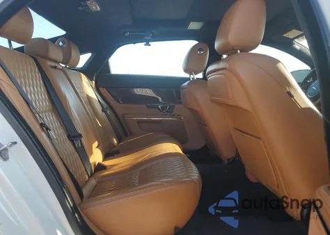 2017 Jaguar Xjl Portfolio z USA, uszkodzony, nr VIN SAJWJ2GD3H8W07844